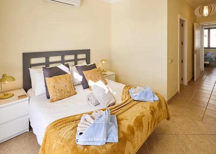 Cantium - Lh101 By Now Ltd Βίλα *